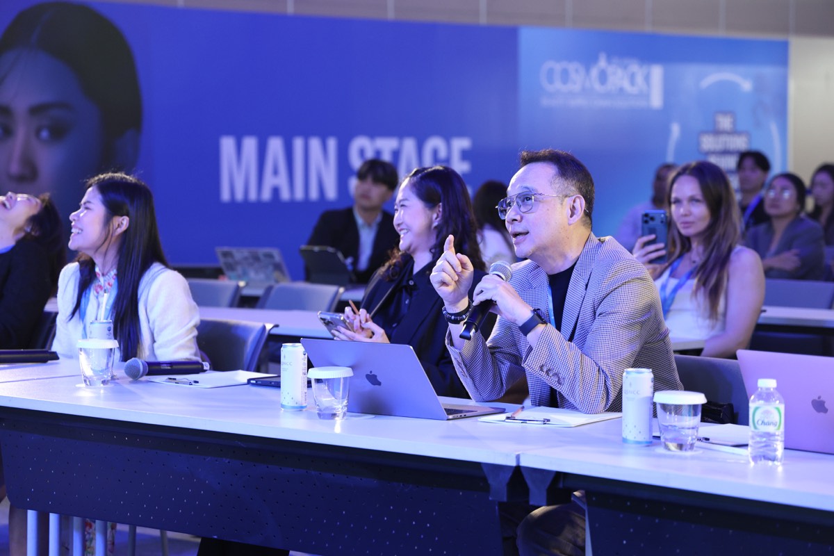 คณะกรรมการร่วมแลกเปลี่ยนกับผู้เสนอแนวคิด